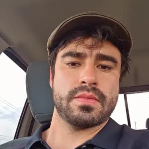 Luis Roberto De La Garza